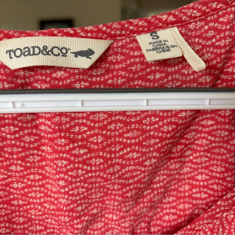 Toad&Co Vibrant Red Patterned Blouse - Picture 3 of 4